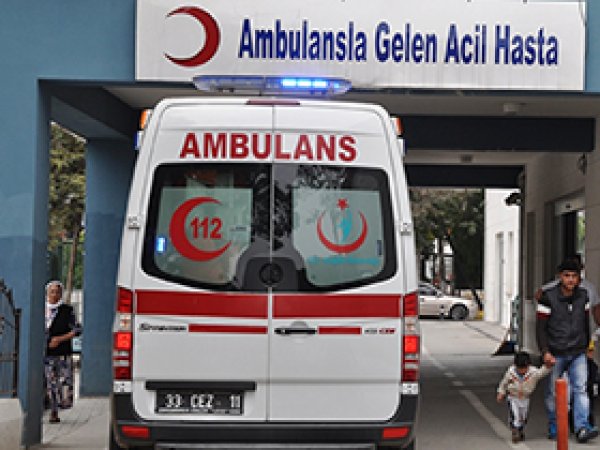 Mersin'de trafik kazası: 13 yaralı