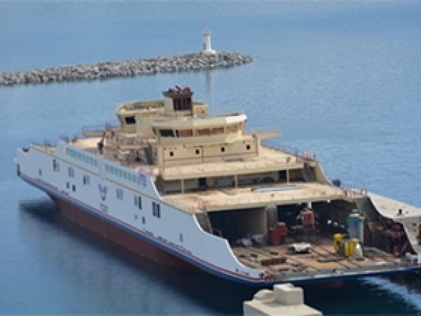 Türkiye'nin en büyük feribotu Van Gölü'nde