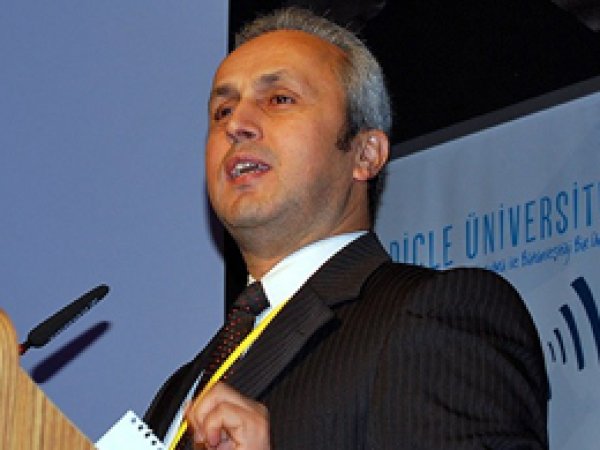 Prof. Dr. Osman Özsoy gözaltına alındı