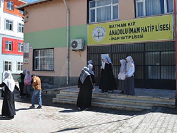 İHL'de Hz Muhammed'in karakteri işlendi 