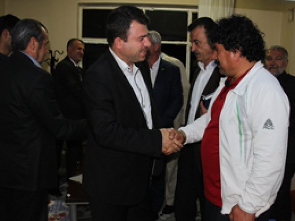 Hür aday Yavuz Adıyamanlılar Derneğini ziyaret etti