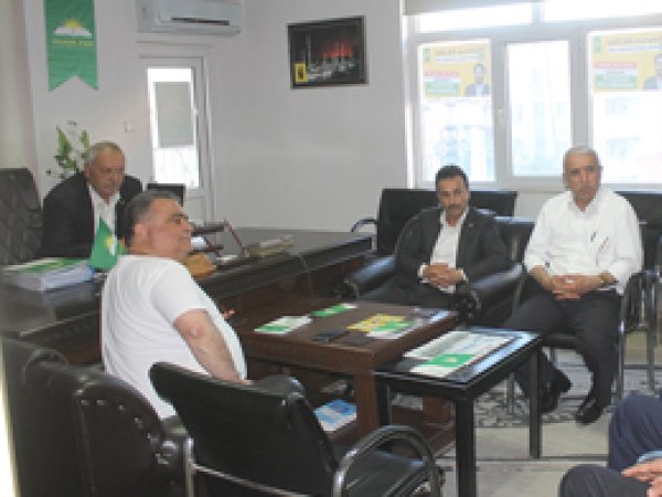 Özal’dan Hür Aday Kılınç’a ziyaret
