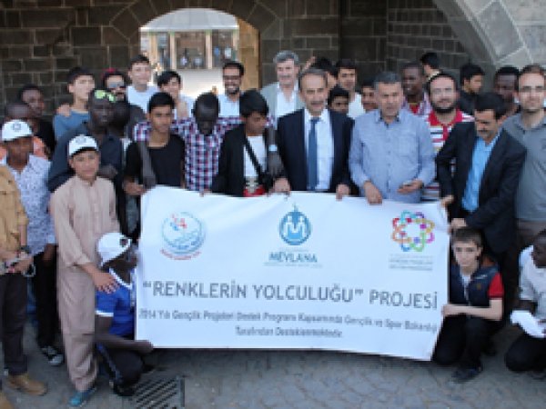 Uluslararası  İHL  öğrencileri  Diyarbakır’ı gezdi