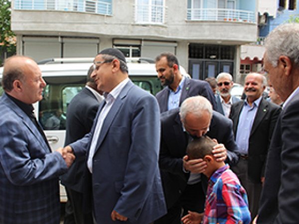 Aydın Gök acılı aileleri ziyaret etti
