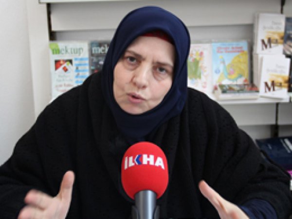 Emine Şenlikoğlu gözaltına alındı