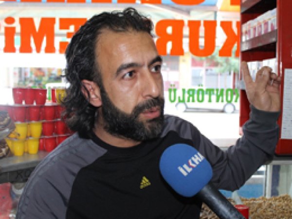 Hırsızlar sadaka kutusu çaldı