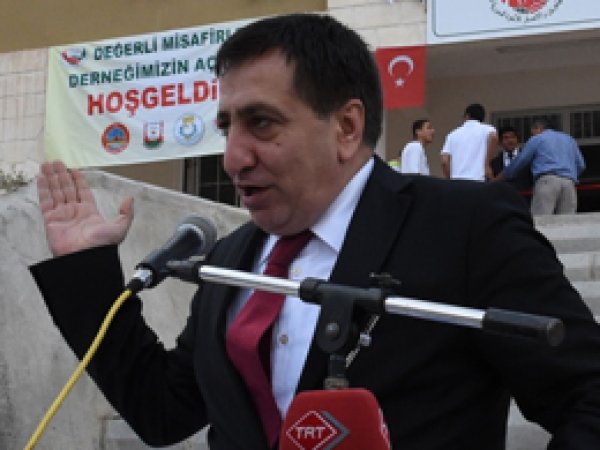 Vali, 'Suriyelilere karşı kışkırtanları teşhir edeceğim'