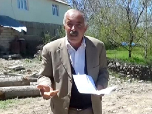 Hizmet görmediklerini söyleyen köylü isyan etti