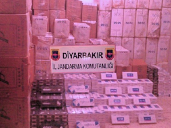 Diyarbakır’da kaçak sigara ele geçirildi