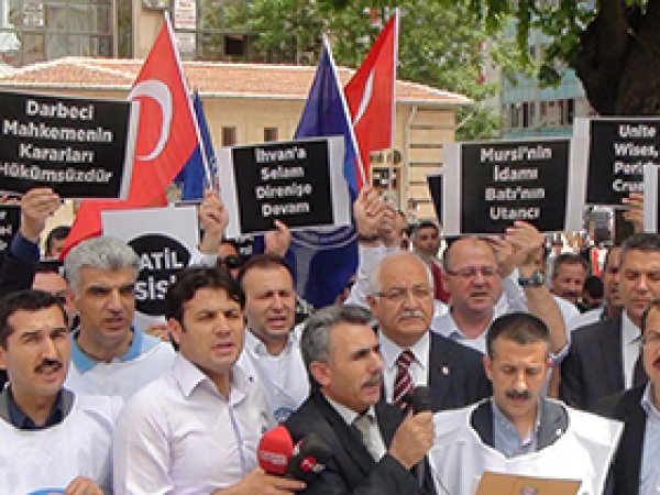İdam sehpaları direnişi durduramaz