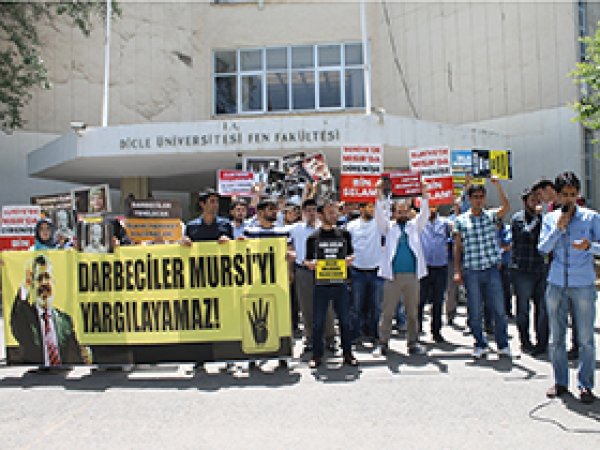 DÜ'de Mısır'daki idam kararlarına kınama