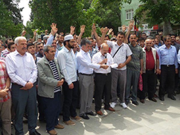 Kâhta'da idam kararları protestosu
