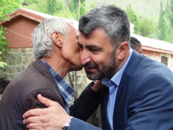 'Bizler, emanet olan oylarınıza sahip çıkacağız'