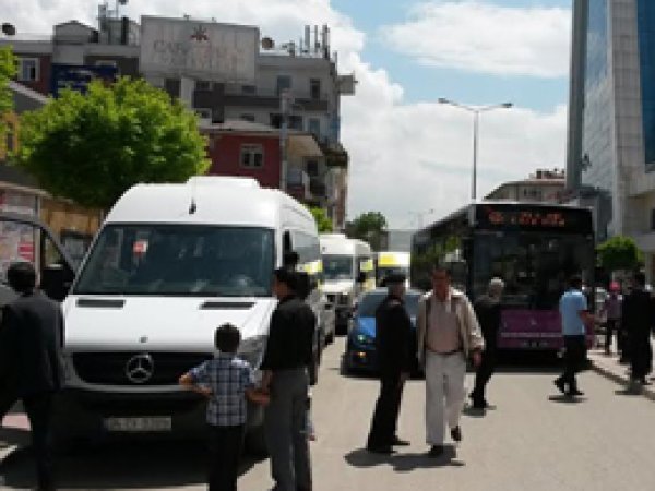 Van’da trafik kazası: 18 yaralı