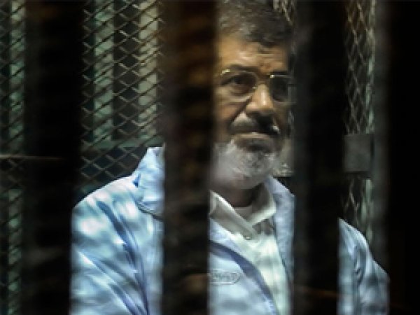 Üniversite öğrencilerinden Mursi'ye destek