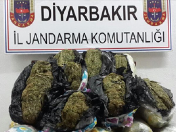 Diyarbakır’da 75 kilo esrar ele geçirildi