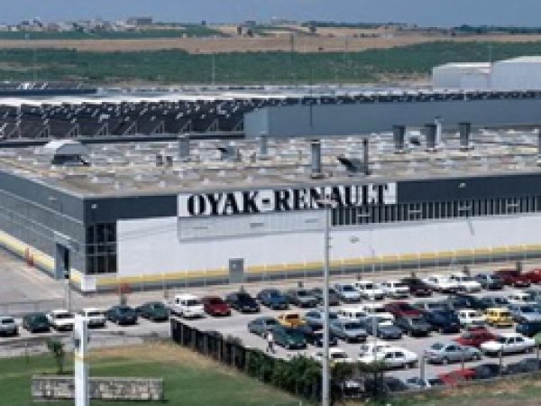 Renault işçileri eylemlerine son verdi