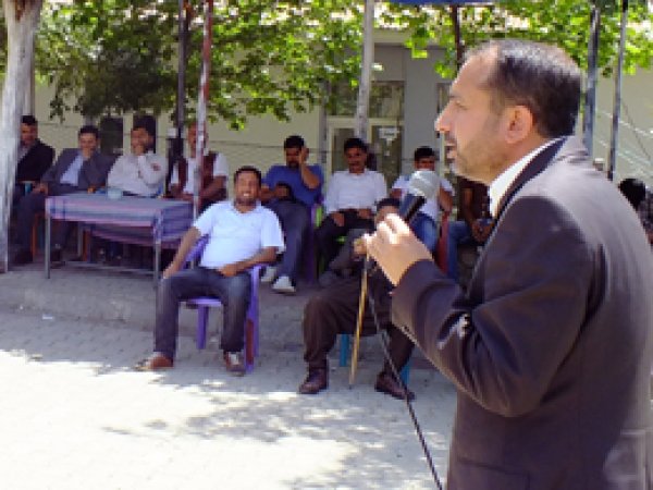 Şahin, köy ziyaretlerine devam ediyor