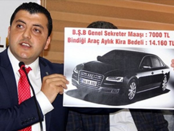 'Makam arabasının kirası maaşının iki katı'