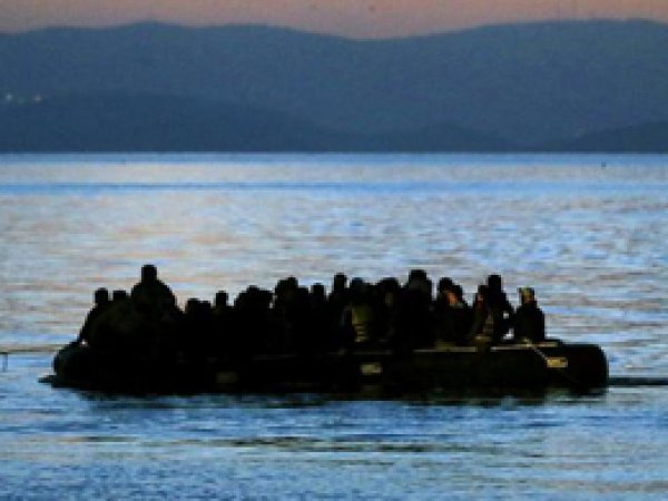 Yunan adalarına sığınmacı akını