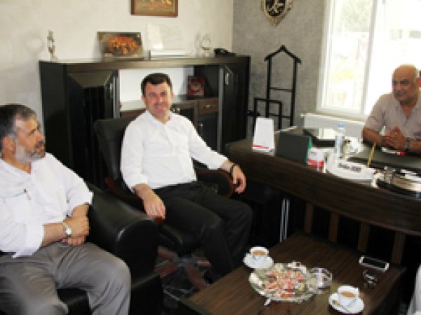 'Halkımızın sorunlarına çözüm için siyasete atıldık'