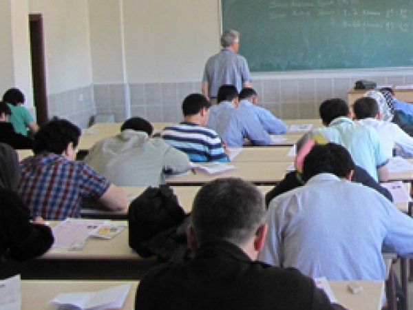 "Paralel Yapı" iddiası sınav iptal ettirdi
