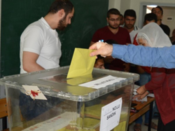 Batmanlılar seçimde huzur istiyor