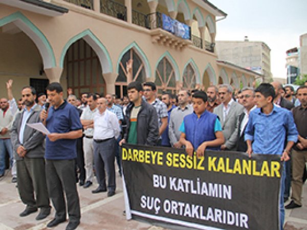 Mısır'daki idam kararları Van'da kınandı