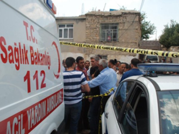Diyarbakır'da trafik kazası: 1 ölü, 3 yaralı 