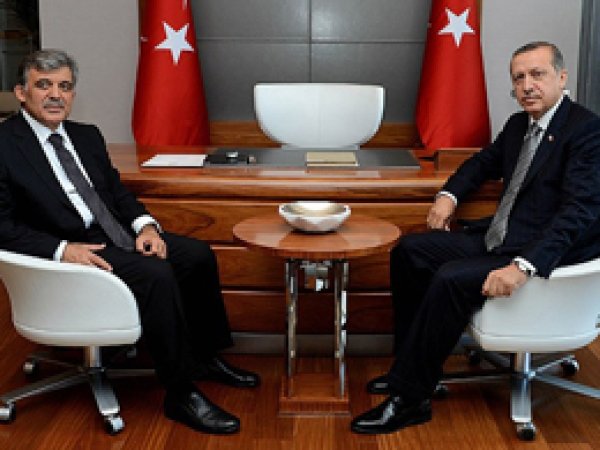 Erdoğan ile Gül TBMM'de bir araya geldi