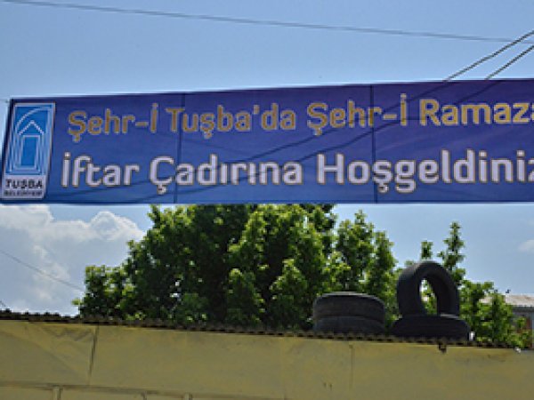 Tuşba Belediyesi'nden iftar çadırı