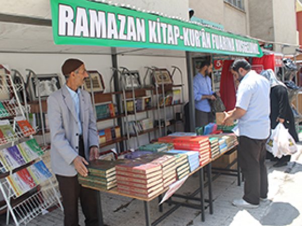 Bingöl'de Kitap Fuarı açıldı
