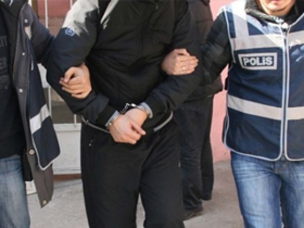 Suriye'ye geçmek isteyen 17 kişi yakalandı