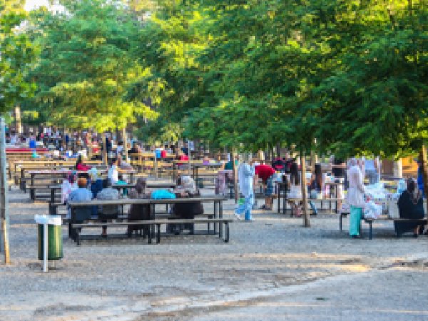 Gaziantepliler iftar saatinde parklara akın ediyor