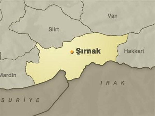 PKK Cizre'de kışlaya saldırdı