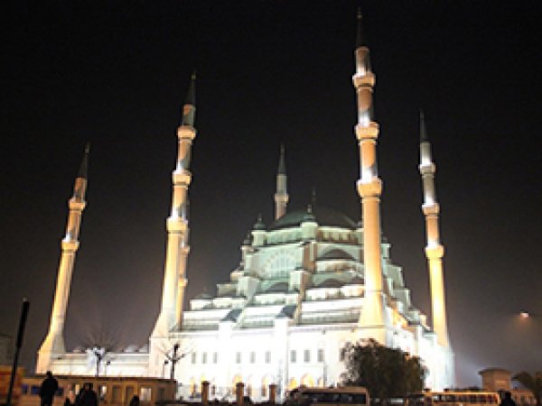 Adana'da 315 camide itikâfa girilecek