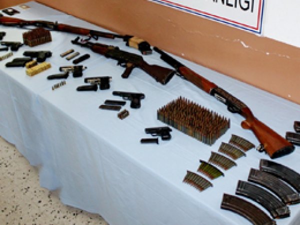 Diyarbakır’da son 6 ayda 757 kişi tutuklandı