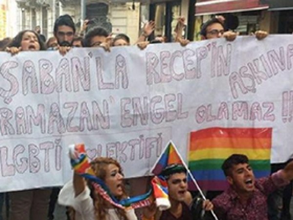 'Sözde 'onur yürüyüşü' her yönüyle rezalet'