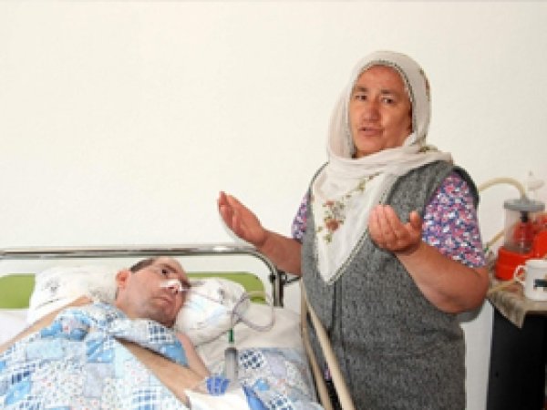 Oğlu affedilen acılı anneden Erdoğan'a dua