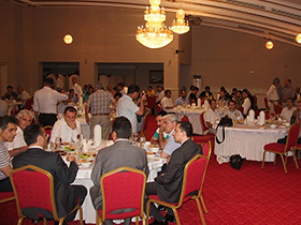 Diyarbakır Valiliğinden basına iftar yemeği