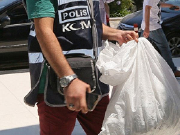 Kars'ta FETÖ'ye yönelik operasyon