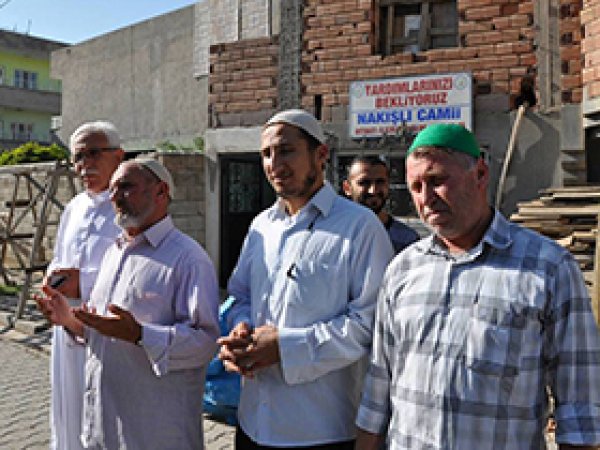'Ölmeden camimizde namaz kılmak istiyoruz'