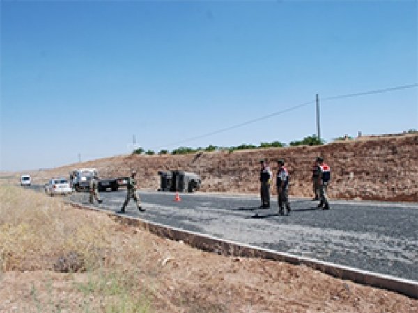 Diyarbakır'da çifte saldırı: 2 ölü, 4 yaralı