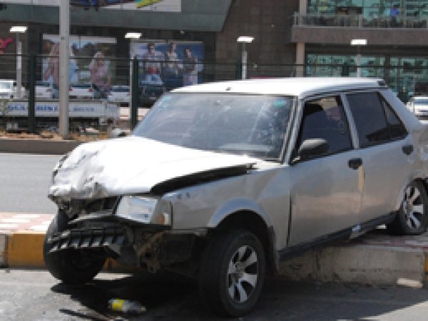 Diyarbakır’da trafik kazası: 3 yaralı