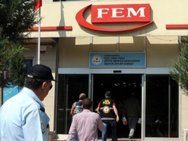 Kahramanmaraş'ta 26 adrese FETÖ operasyonu