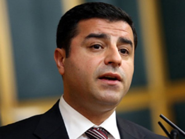 Demirtaş'tan, Erdoğan ve Davutoğlu'na misilleme