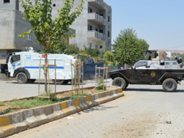 Cizre’de PKK’ye baskın