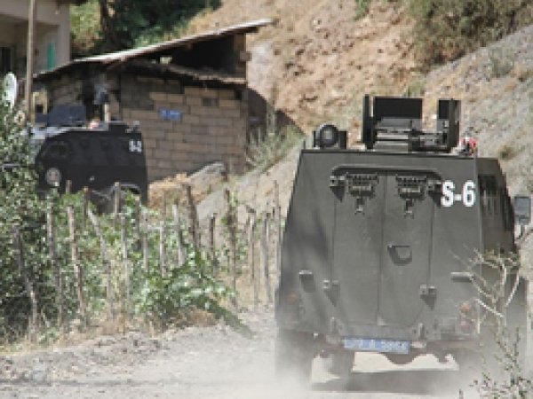 PKK'nin karakollara saldırıları devam ediyor