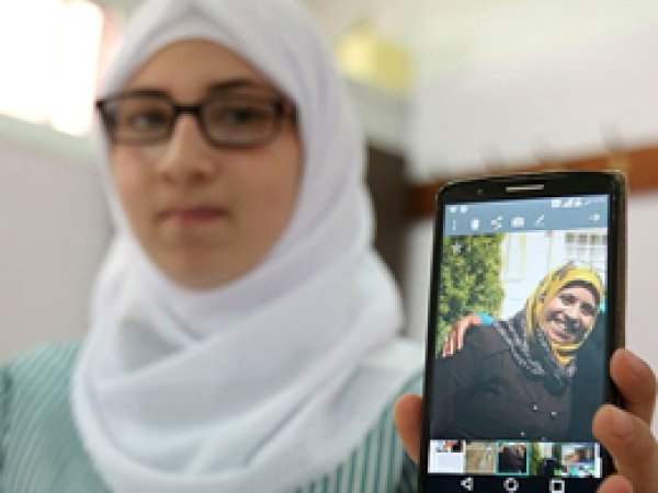 Öğrencileri hasretle Riham öğretmeni bekliyor