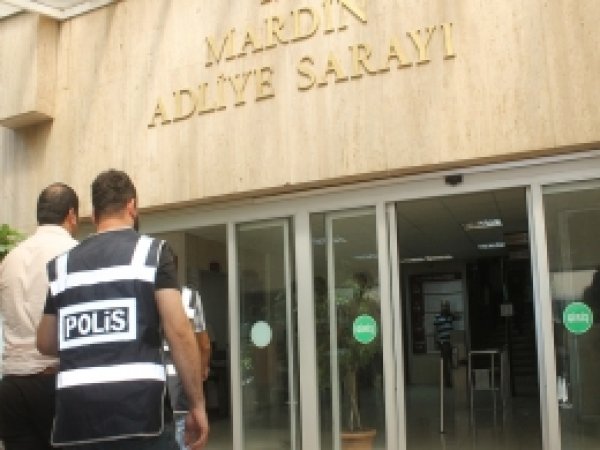 Mardin'de ehliyet operasyonu: 19 gözaltı 